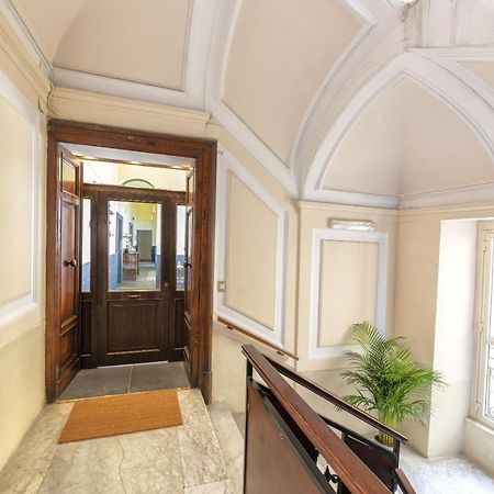 Be Italian Flat Duomo 319 Bed and Breakfast Neapel Exteriör bild