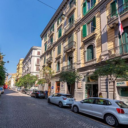 Be Italian Flat Duomo 319 Bed and Breakfast Neapel Exteriör bild