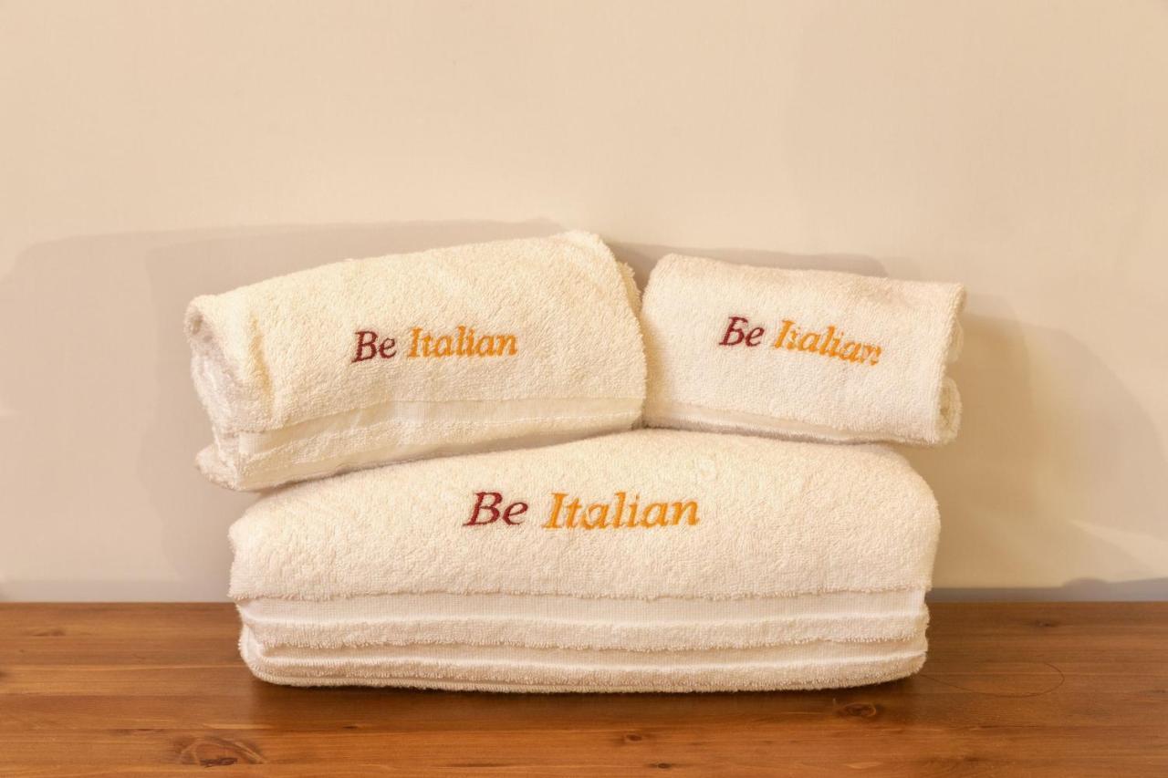 Be Italian Flat Duomo 319 Bed and Breakfast Neapel Exteriör bild
