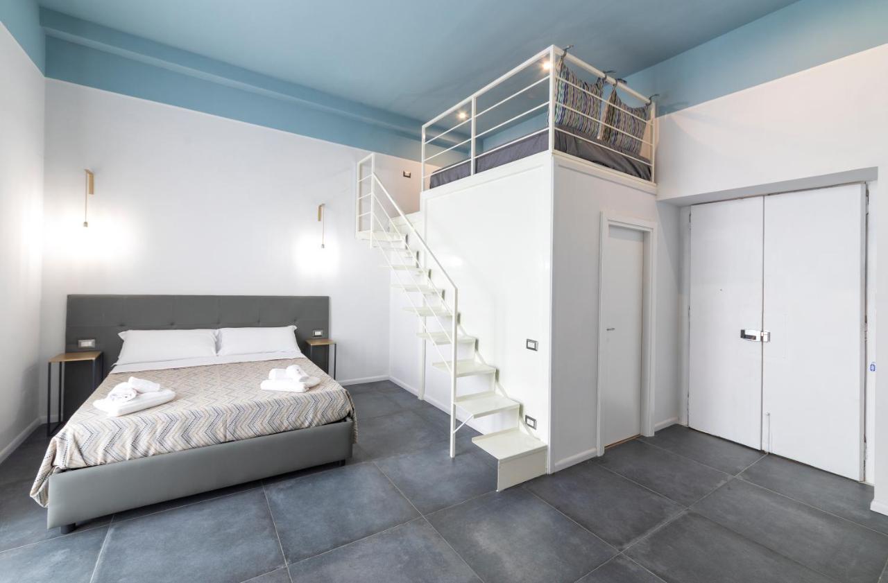Be Italian Flat Duomo 319 Bed and Breakfast Neapel Exteriör bild